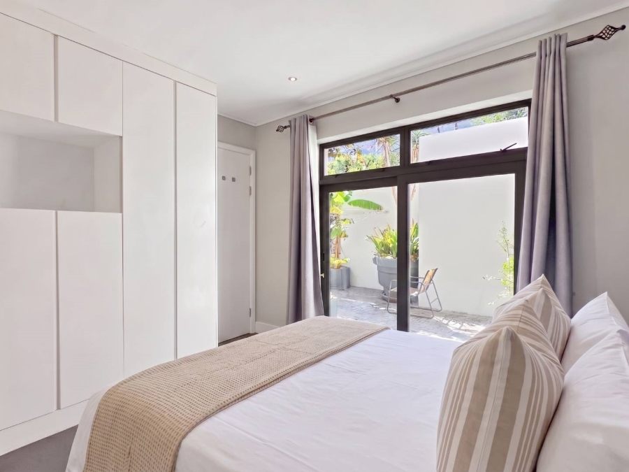 2 Bedroom Property for Sale in Green Point Western Cape